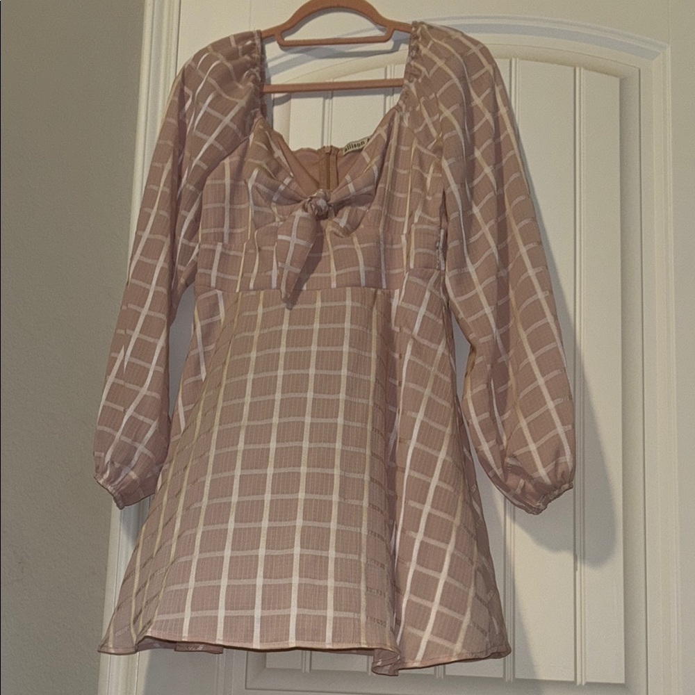 Pink and white Tie Front 3/4 Sleeve Tunic Dress
